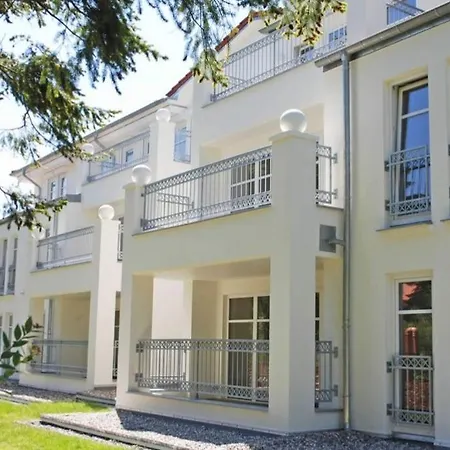 Apartment Duenenresidenz Koenigin Augusta 2 In
